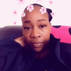 Meet your Posher, Renee